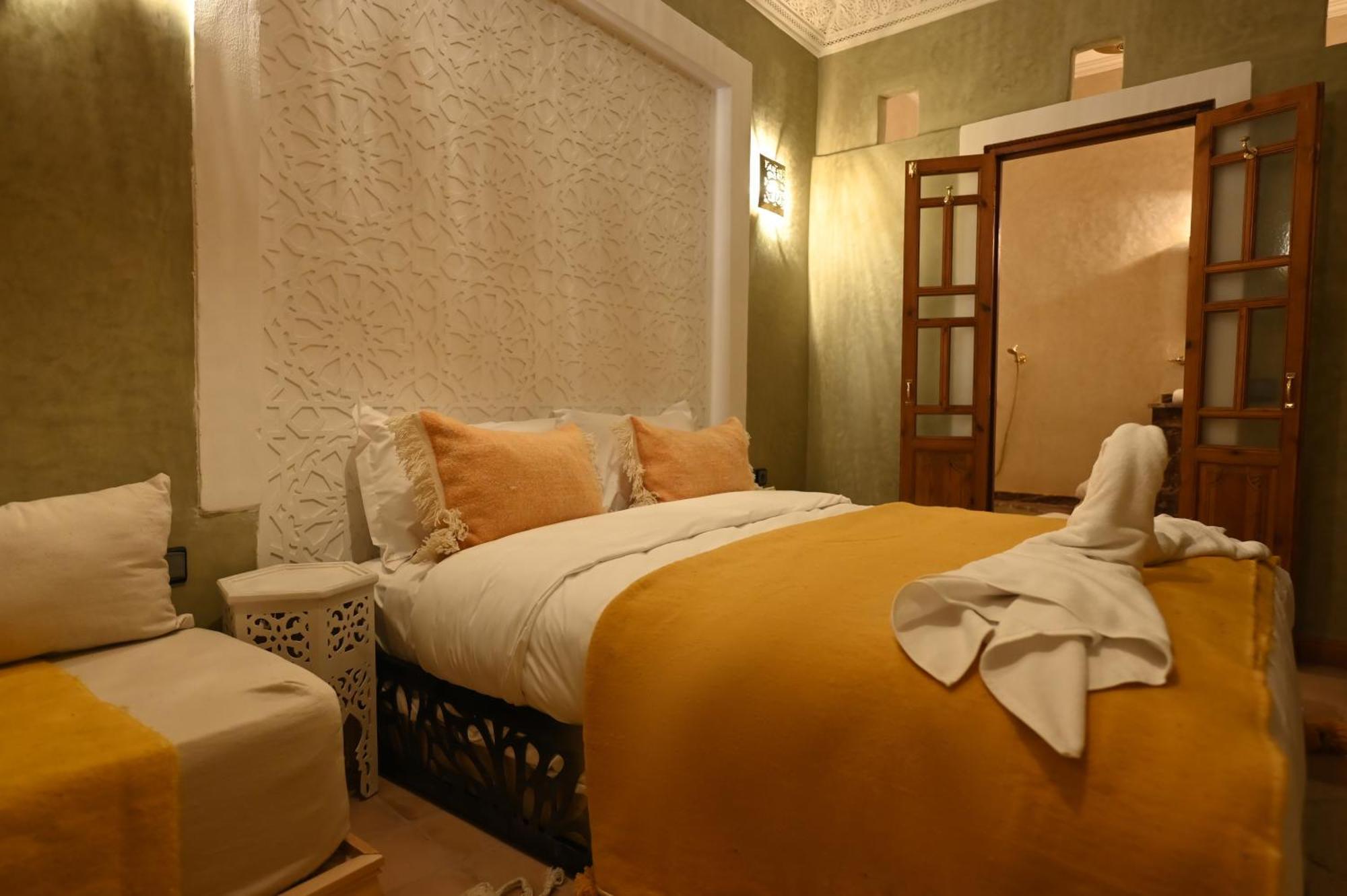 Riad Chez Henriette Marrakesh Exteriör bild