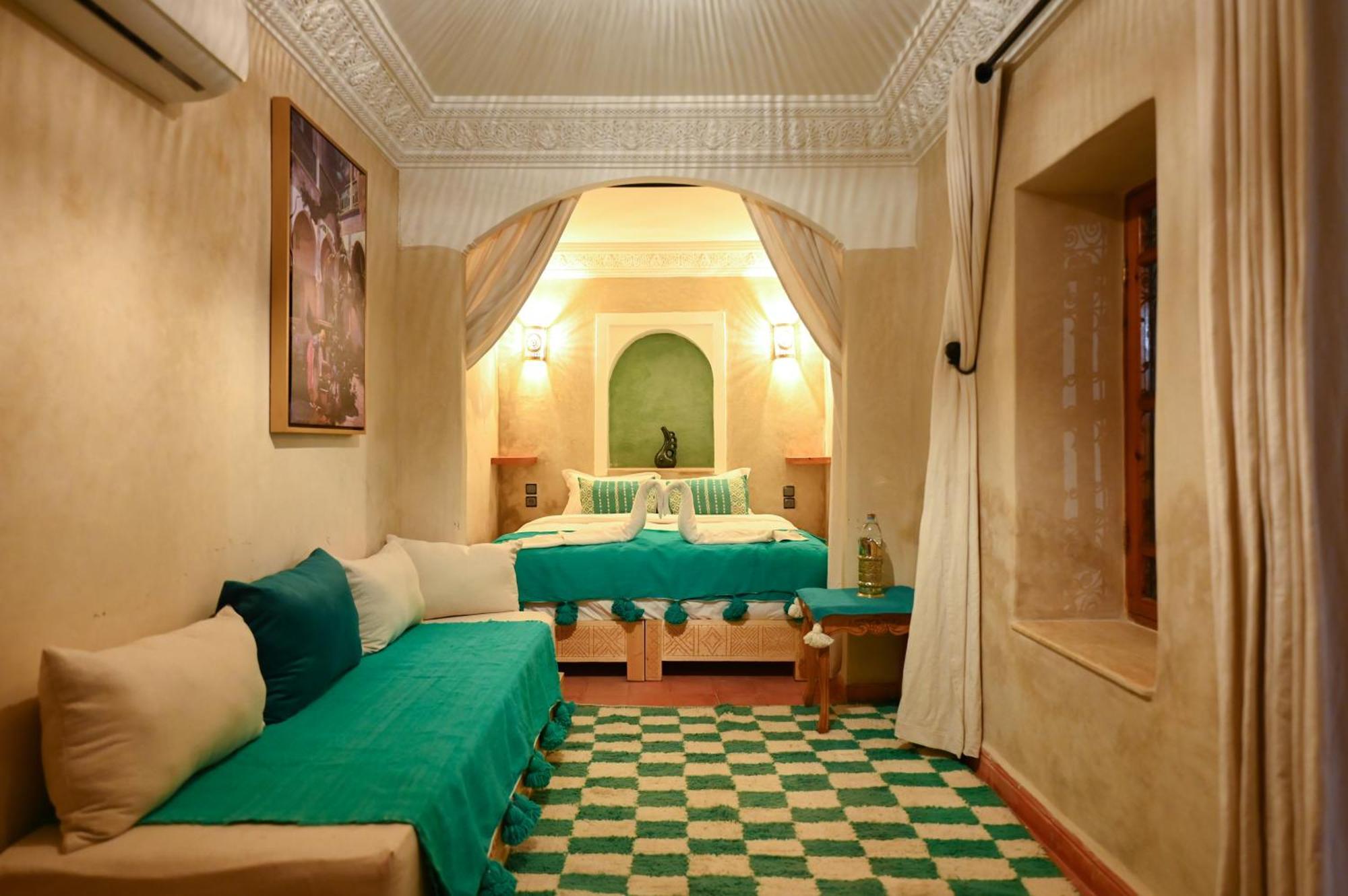 Riad Chez Henriette Marrakesh Exteriör bild
